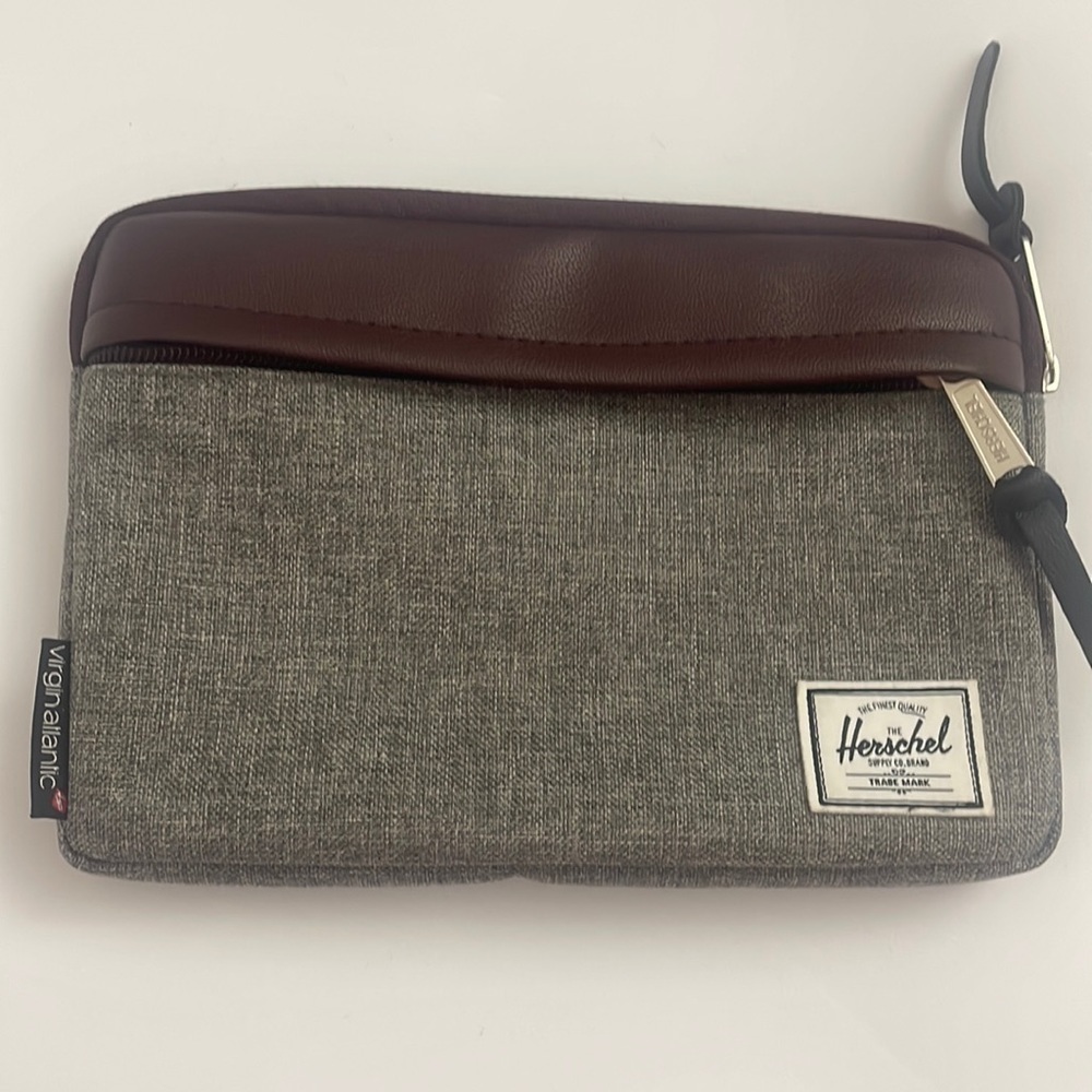 Herschel Supply Company bag unisex travel Pouch makeup toiletry accessory gray - Picture 7 of 10